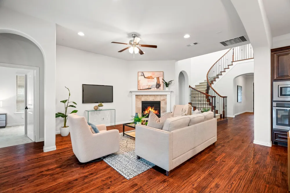 6908 Badlands Drive McKinney, TX 75070