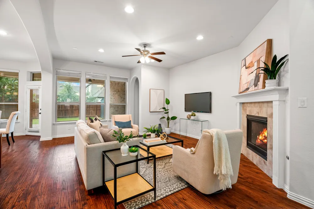 6908 Badlands Drive McKinney, TX 75070