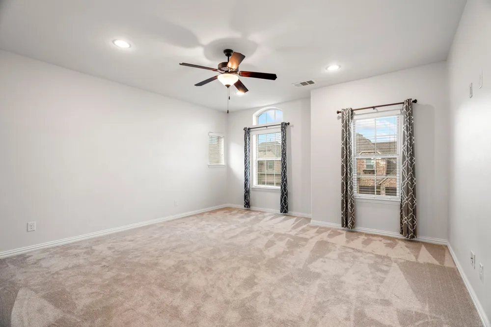 6908 Badlands Drive McKinney, TX 75070
