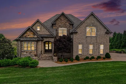 7219 Magnolia Valley Dr