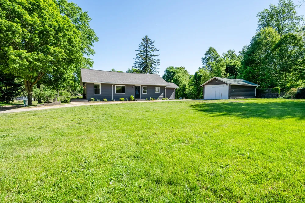 6027 Superior Street Hagar Township, MI 49038