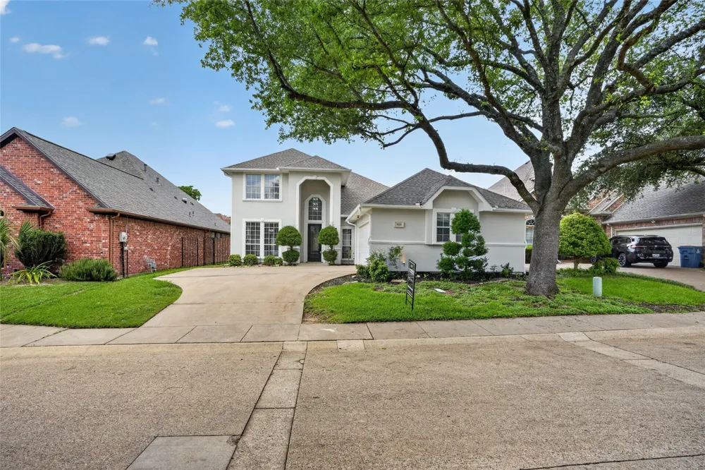 909 Saint Andrews Place DeSoto, TX 75115