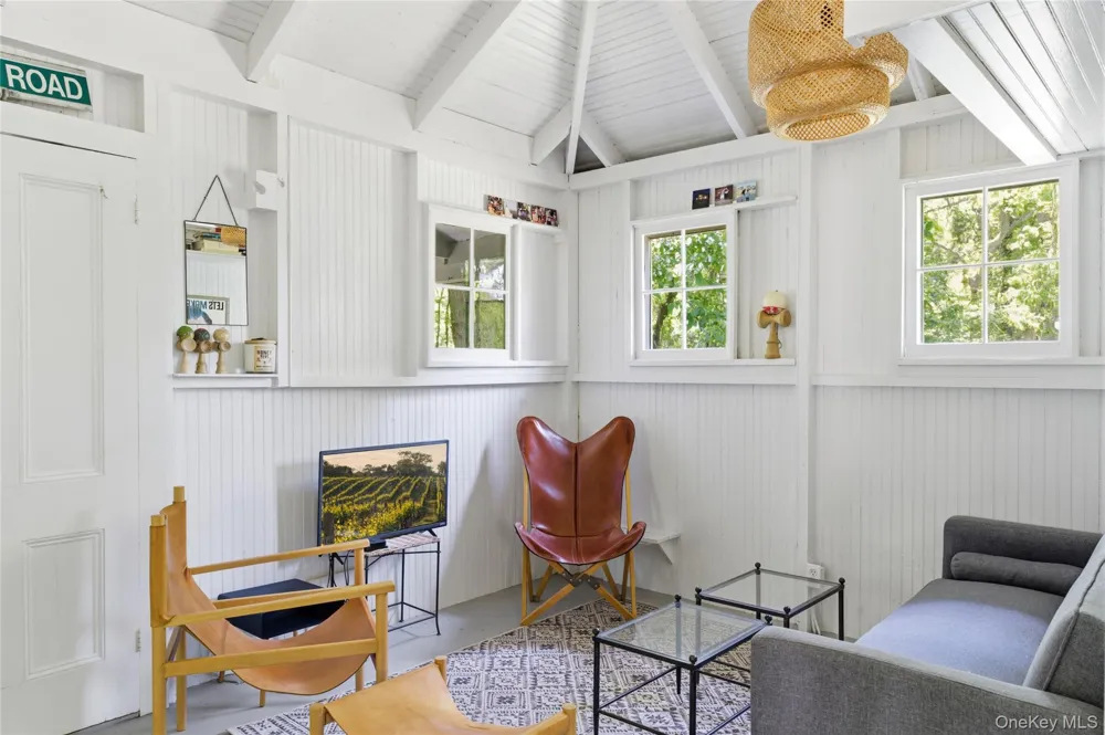 2 Prospect Avenue Shelter Island, NY 11964