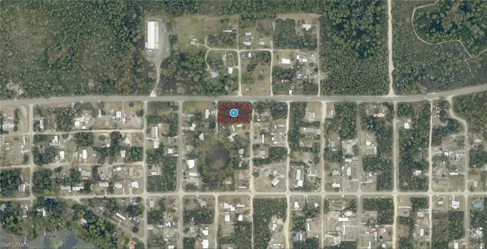 28108 Country Road 42 Paisley, FL 32767
