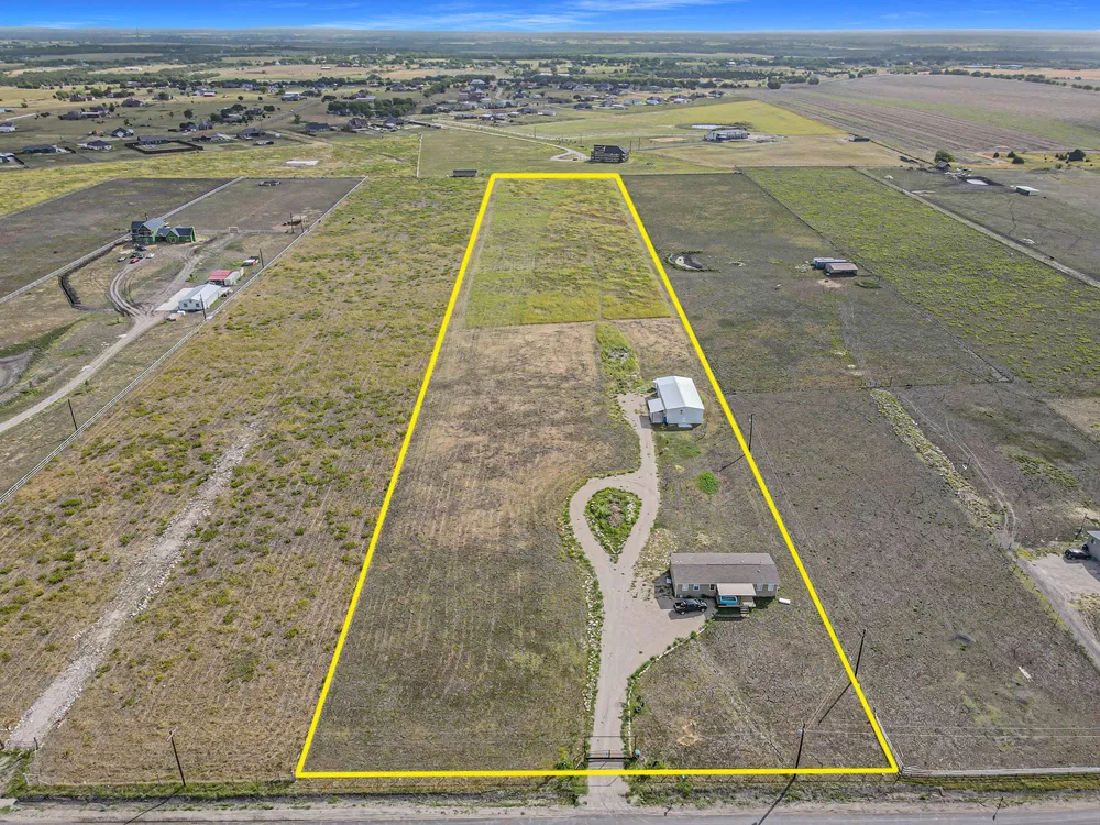 4780 County Road 4101 Kaufman, TX 75142