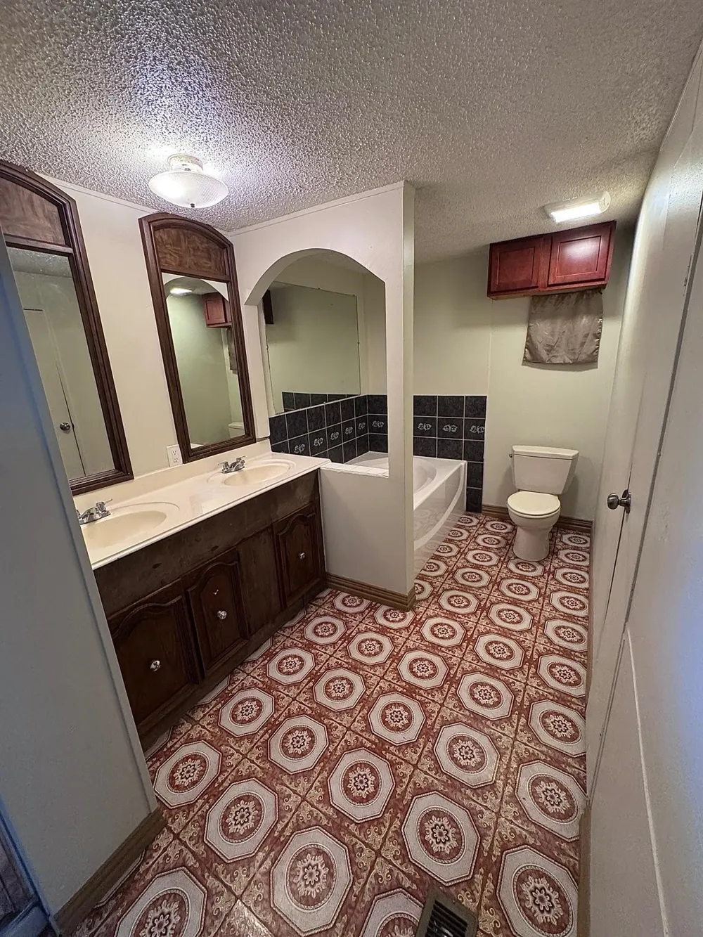4780 County Road 4101 Kaufman, TX 75142