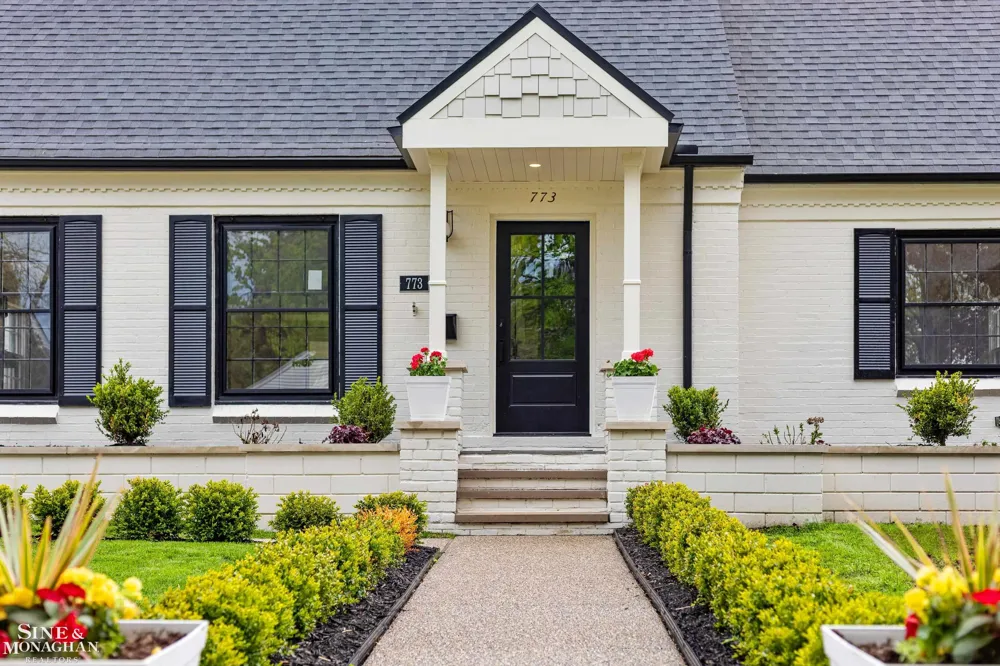 773 Hawthorne Road Grosse Pointe Woods City, MI 48236
