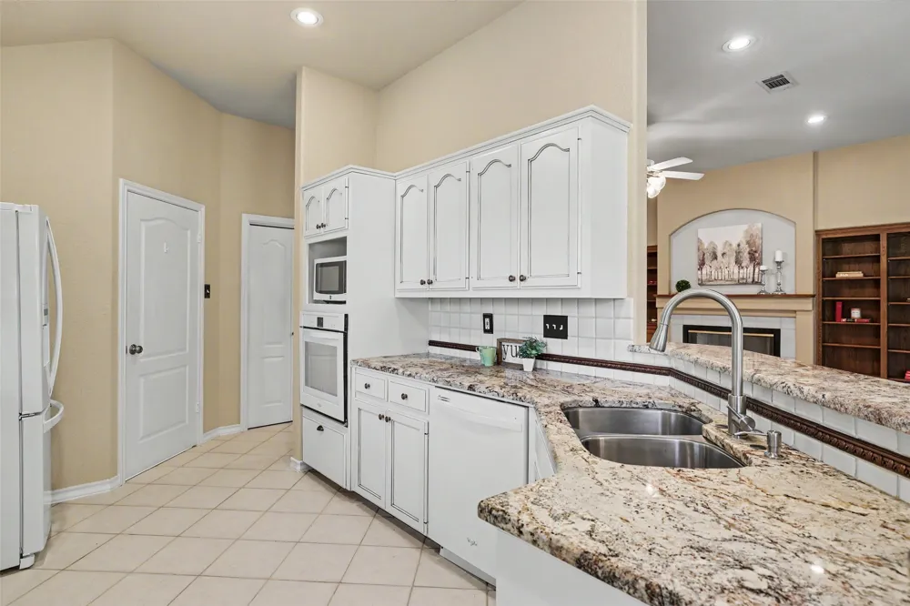 30107 Hamlet Circle Georgetown, TX 78628