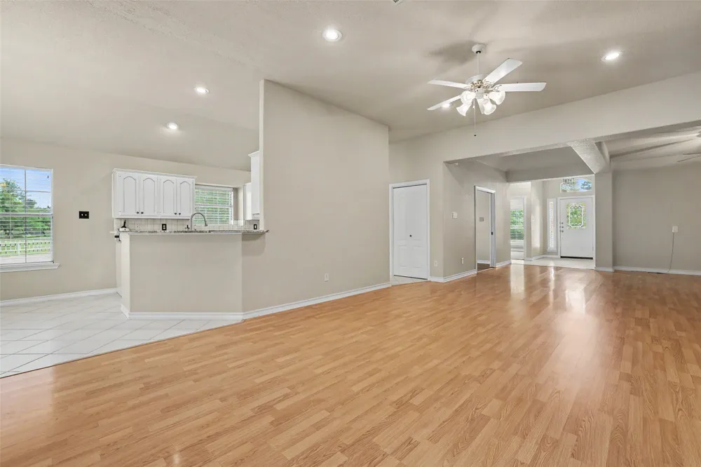 30107 Hamlet Circle Georgetown, TX 78628