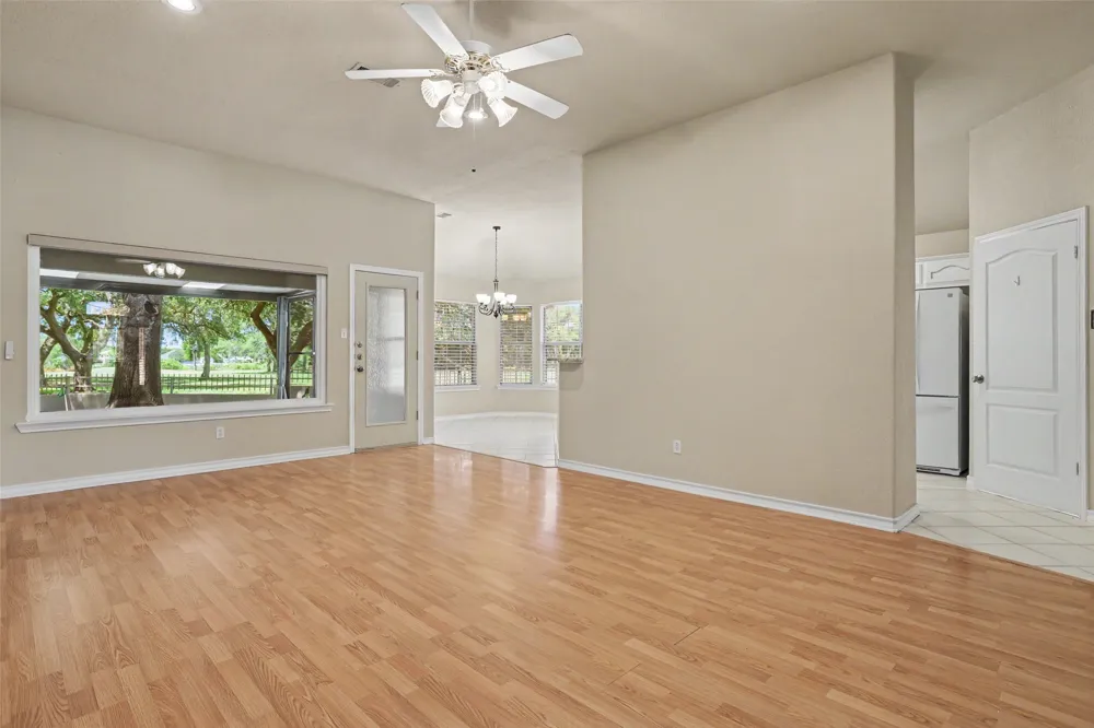 30107 Hamlet Circle Georgetown, TX 78628