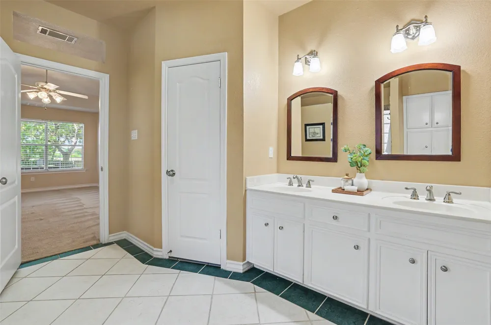 30107 Hamlet Circle Georgetown, TX 78628