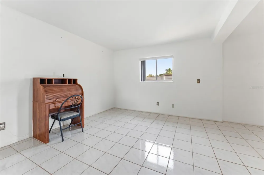 611 TANGERINE DRIVE Oldsmar, FL 34677