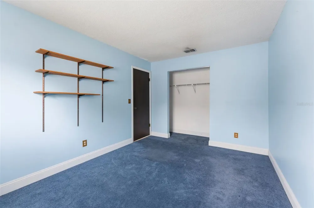 611 TANGERINE DRIVE Oldsmar, FL 34677