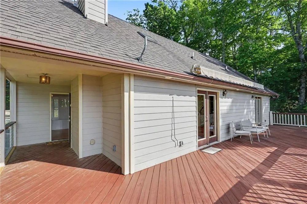 734 Long Laurel Ridge Drive Lakemont, GA 30552