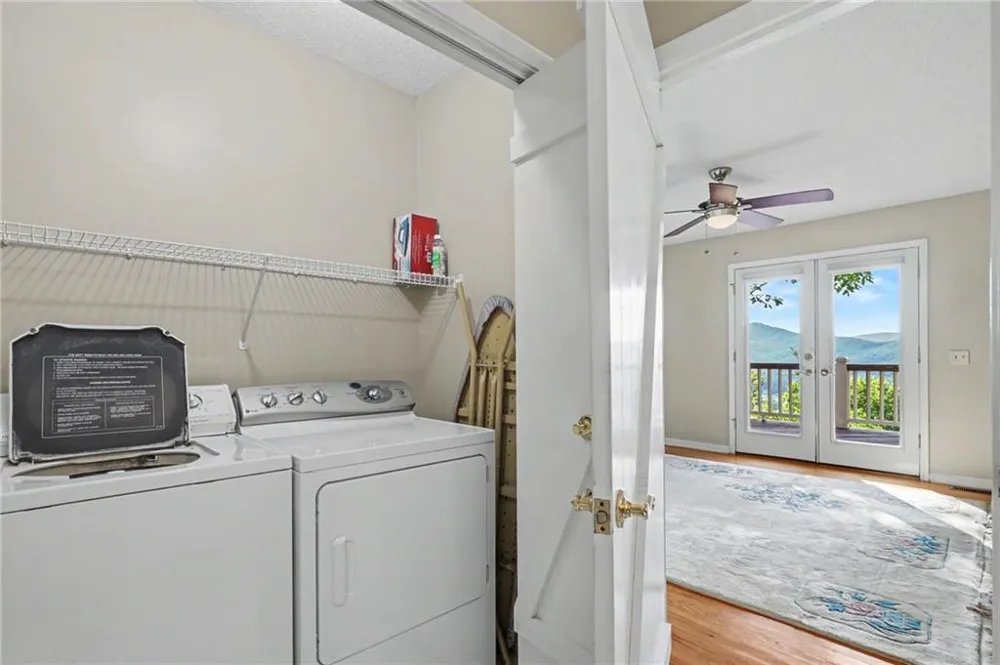 734 Long Laurel Ridge Drive Lakemont, GA 30552