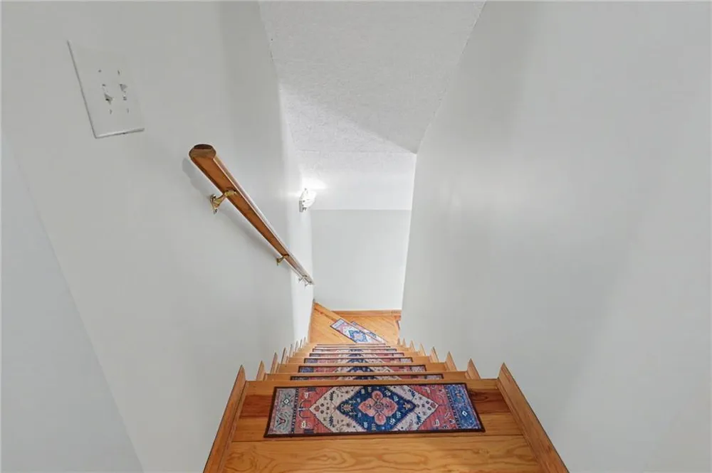 734 Long Laurel Ridge Drive Lakemont, GA 30552