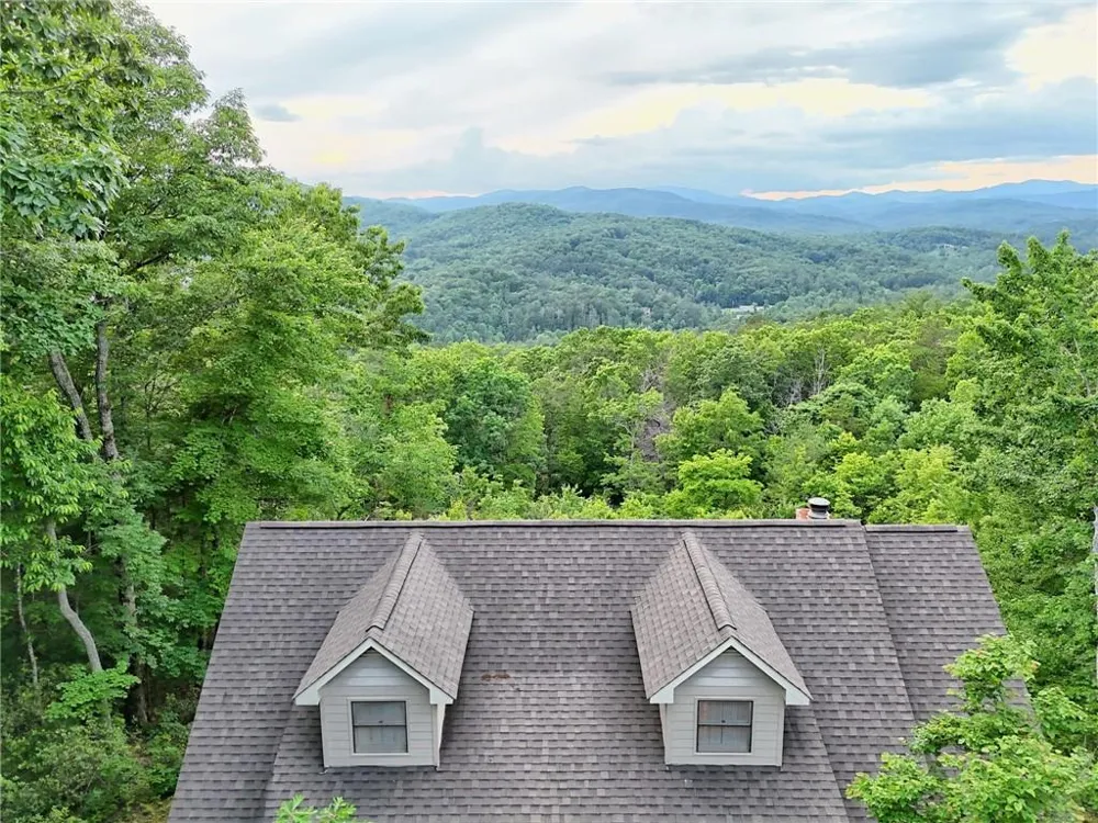 734 Long Laurel Ridge Drive Lakemont, GA 30552