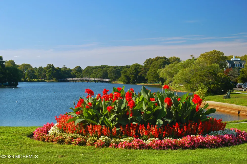 7 Lorraine Avenue Spring Lake, NJ 07762