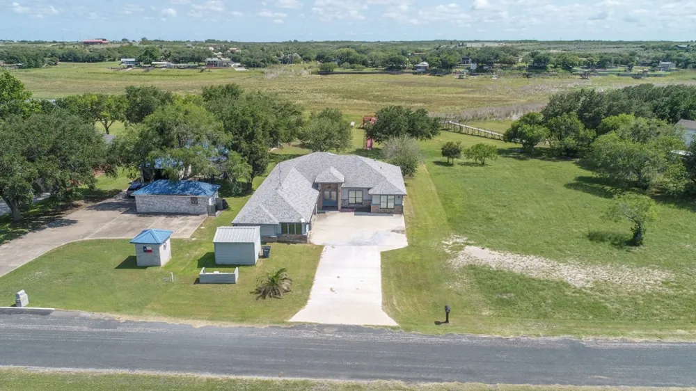 313 Lakeshore Drive Sandia, TX 78383