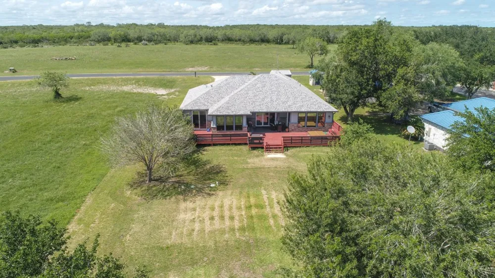 313 Lakeshore Drive Sandia, TX 78383