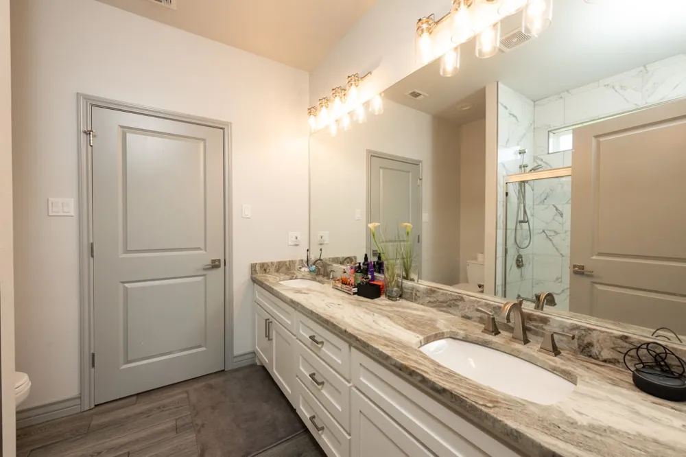 313 Lakeshore Drive Sandia, TX 78383