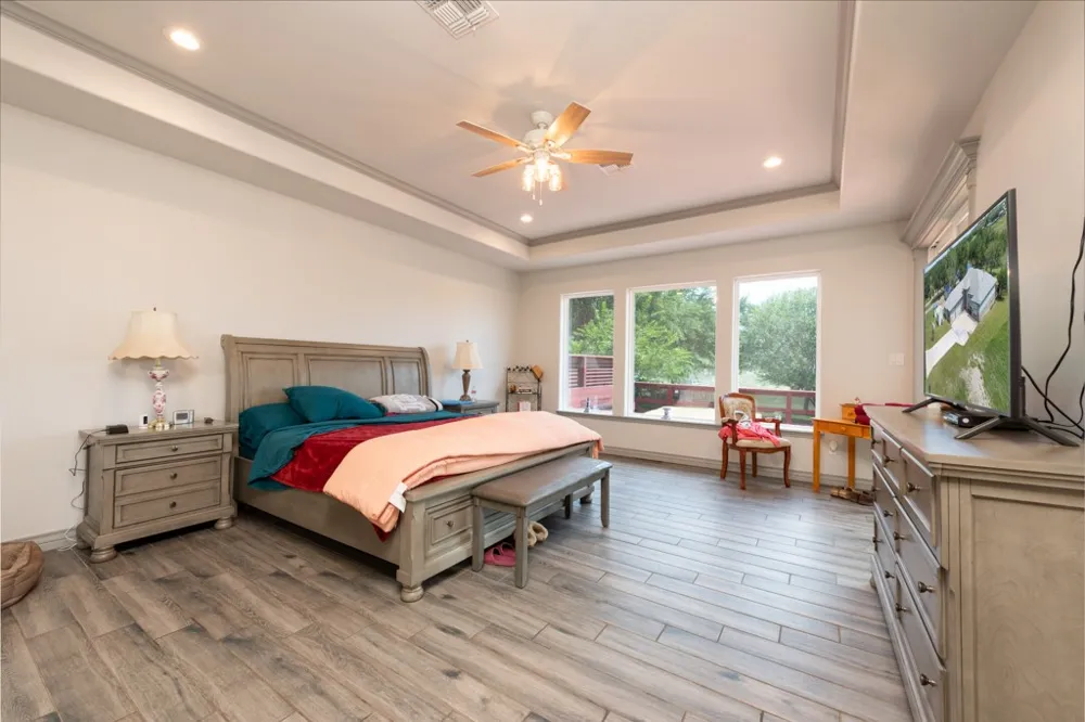 313 Lakeshore Drive Sandia, TX 78383