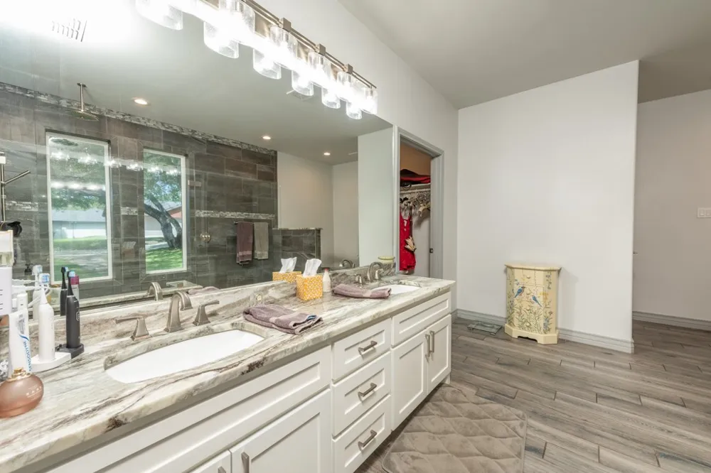 313 Lakeshore Drive Sandia, TX 78383