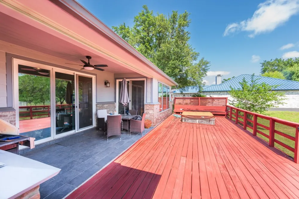 313 Lakeshore Drive Sandia, TX 78383