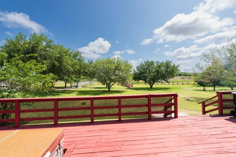 313 Lakeshore Drive Sandia, TX 78383