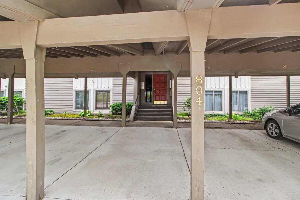804 Cliffs Drive #205 F Ypsilanti Charter Township, MI 48198
