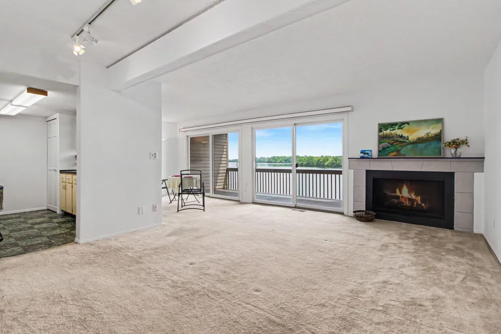 804 Cliffs Drive #205 F Ypsilanti Charter Township, MI 48198