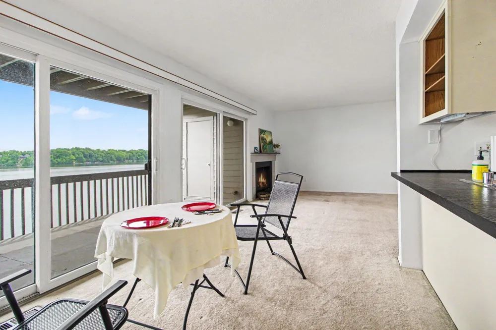 804 Cliffs Drive #205 F Ypsilanti Charter Township, MI 48198