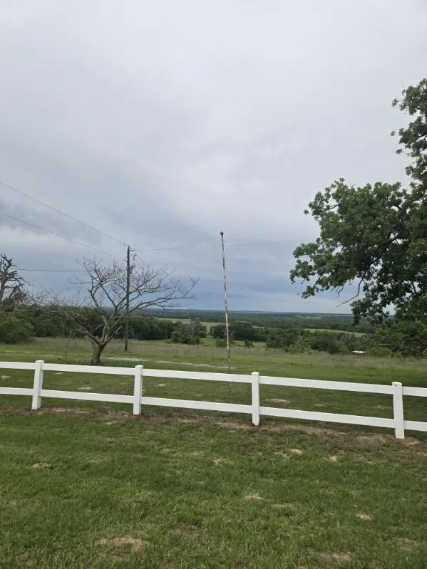 190 Private Road 408 Buffalo, TX 75831