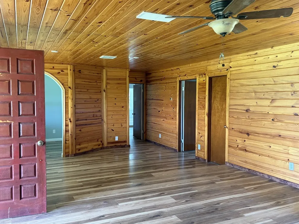 190 Private Road 408 Buffalo, TX 75831