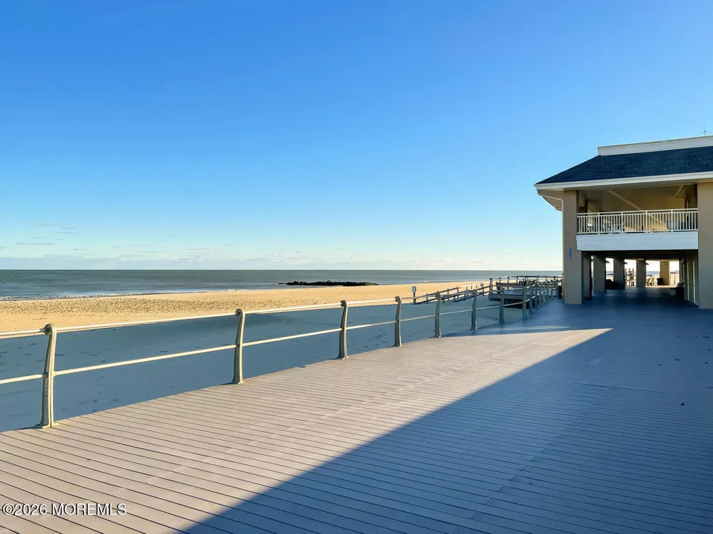 7 Lorraine Avenue Spring Lake, NJ 07762