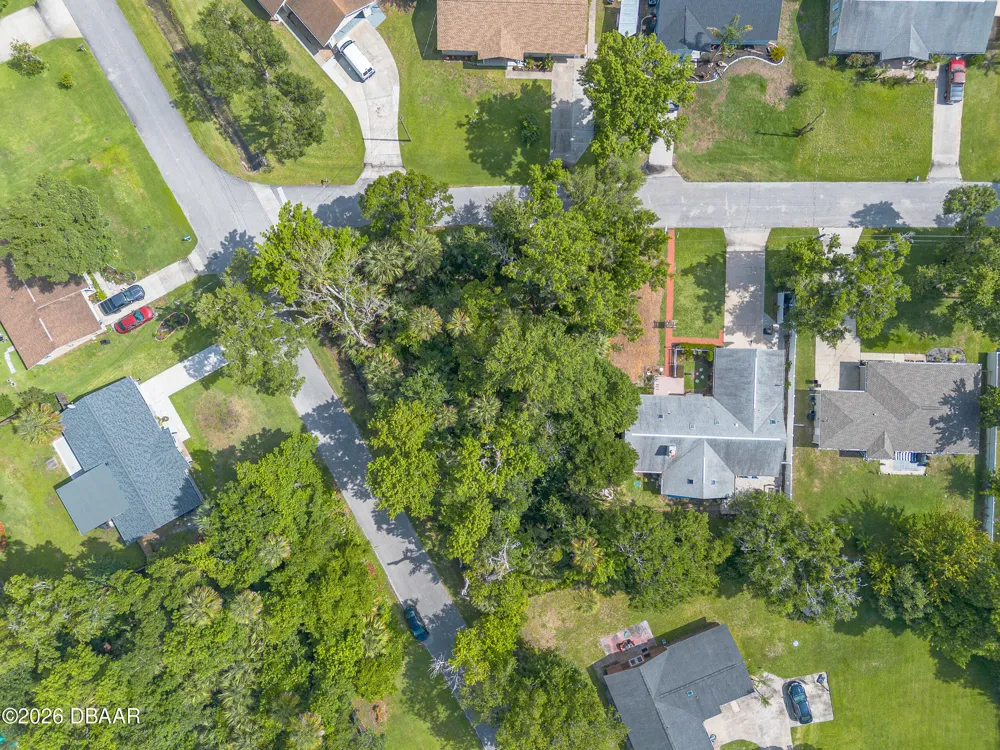 2433 Claire Avenue New Smyrna Beach, FL 32168
