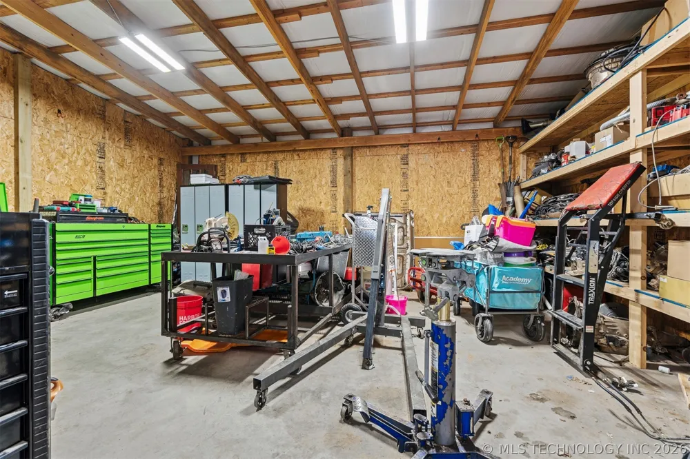 904 W Main Marietta, OK 73448