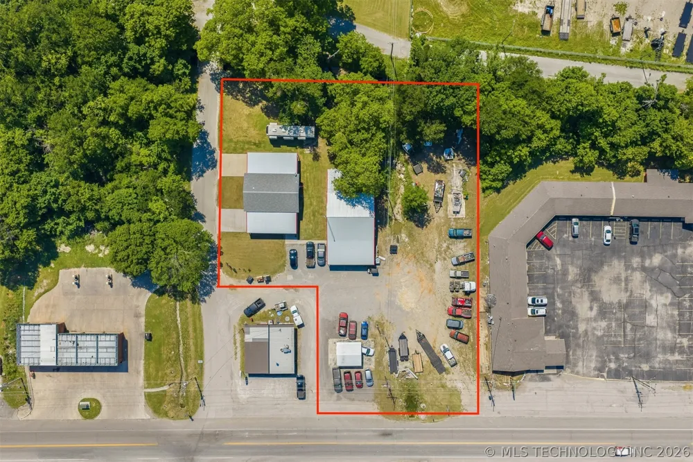 904 W Main Marietta, OK 73448