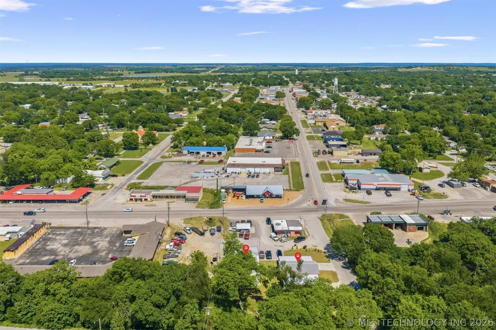 904 W Main Marietta, OK 73448