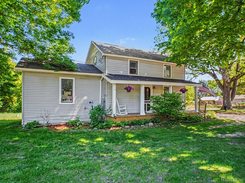 5272 W Frances Road Vienna Charter Township, MI 48420