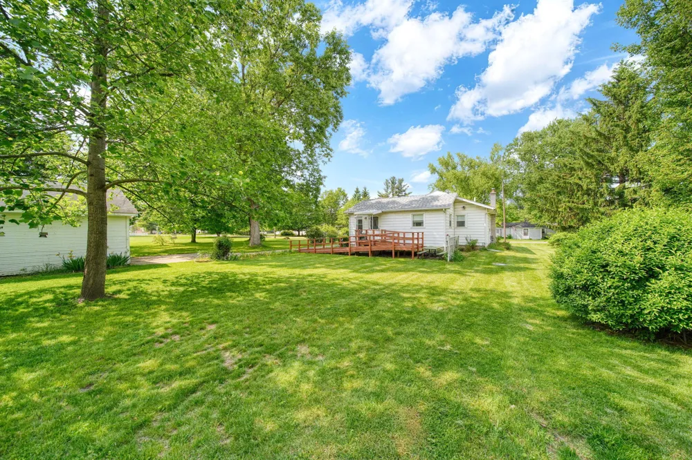 225 Center Court Napoleon Township, MI 49201