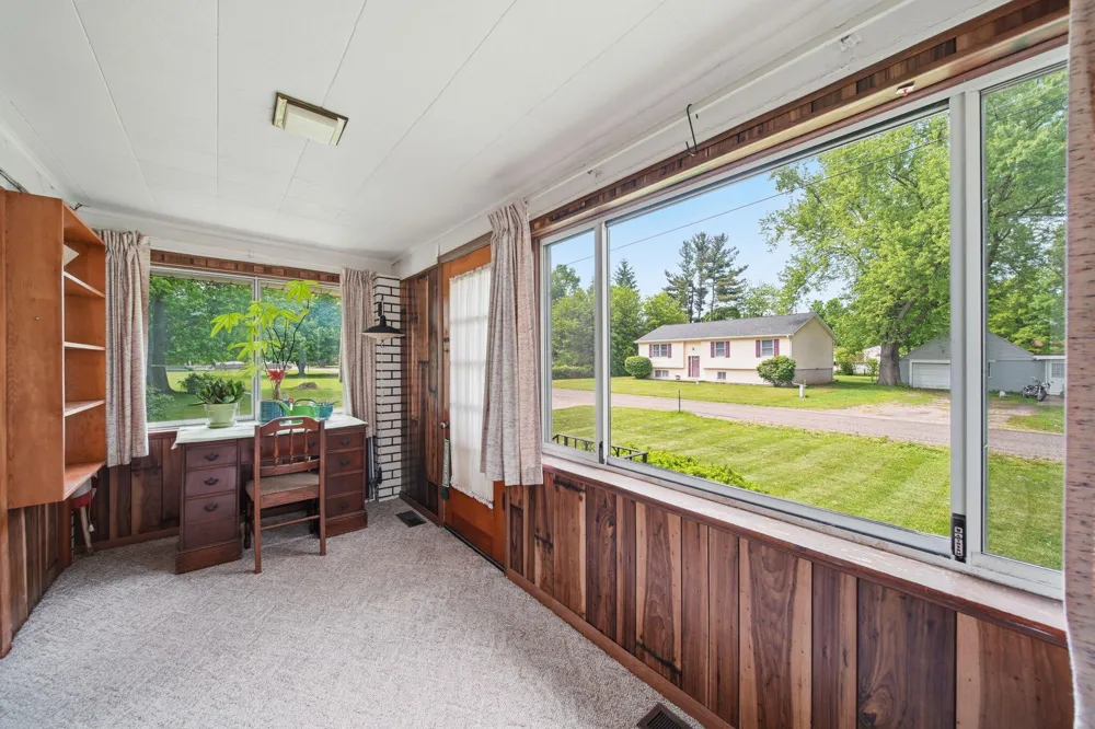 225 Center Court Napoleon Township, MI 49201