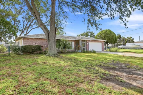3332 GULF WINDS CIRCLE