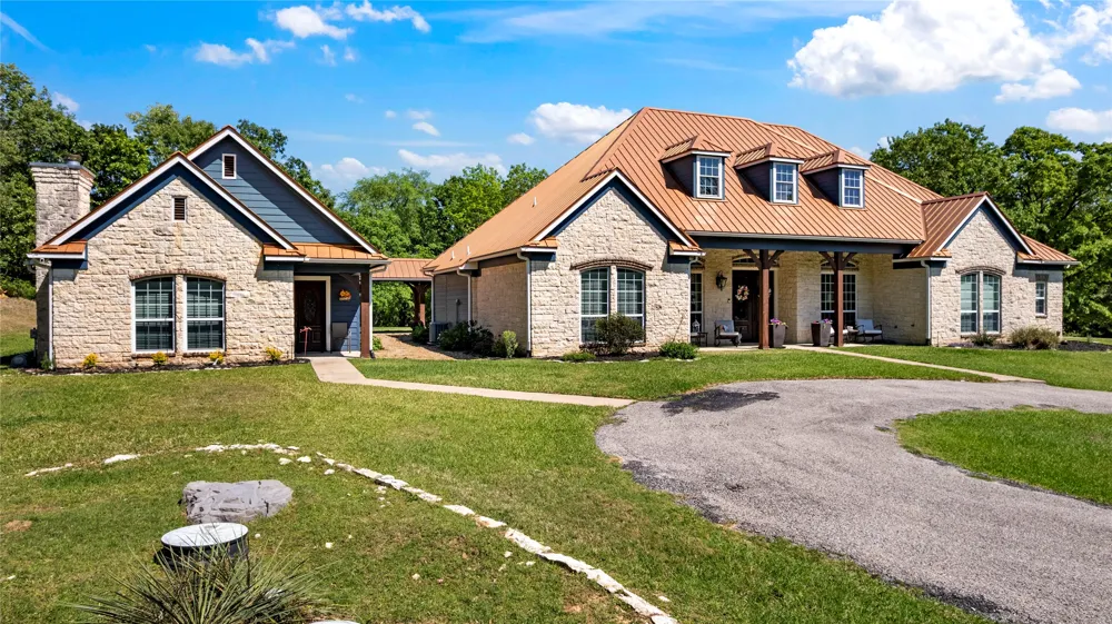 8597 Fallow Run Larue, TX 75770