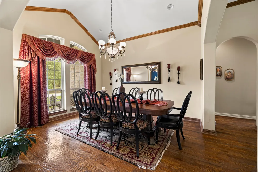 8597 Fallow Run Larue, TX 75770