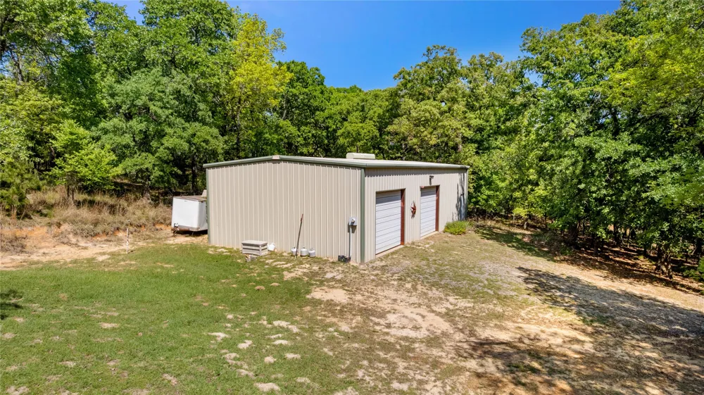 8597 Fallow Run Larue, TX 75770
