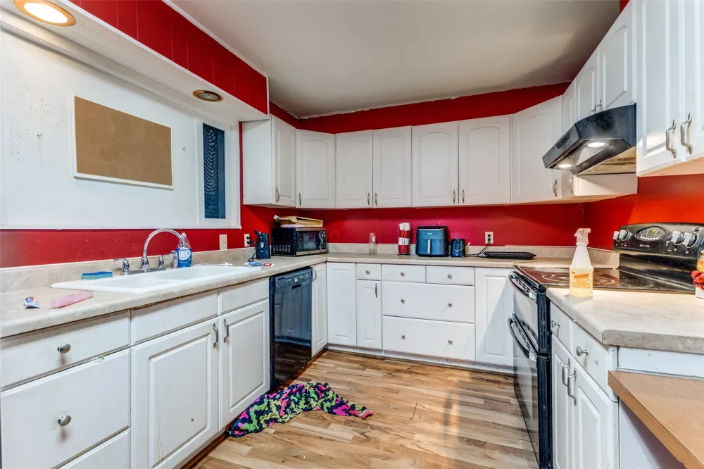 425 Lybrand Street Wills Point, TX 75169