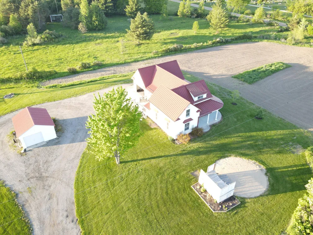 4072 20 Mile Road Marion, MI 49665