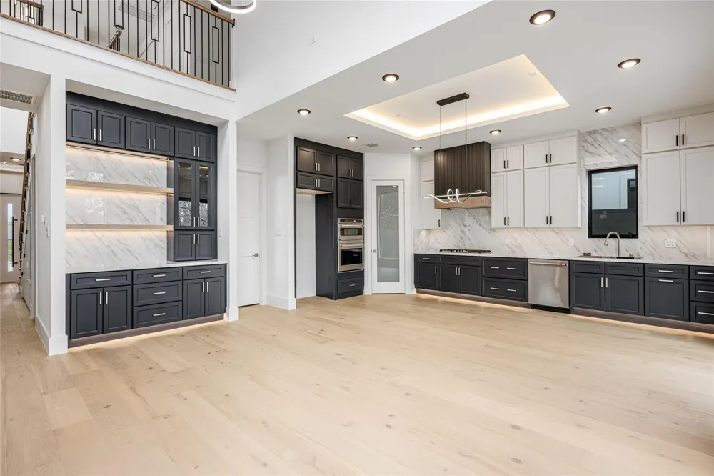 623 Rolling Oaks Stafford, TX 77477