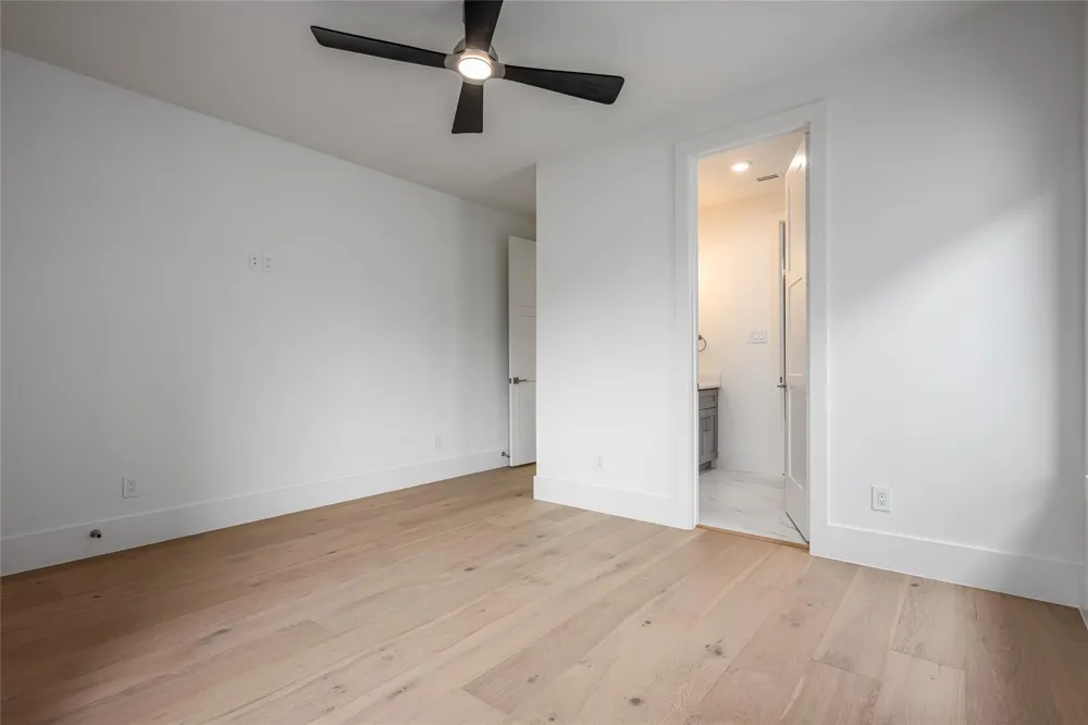 623 Rolling Oaks Stafford, TX 77477